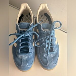 ADIDAS Handball Spezial Core Blue Cream White Gum Sneaker IG6194, 5(mens) 230mm